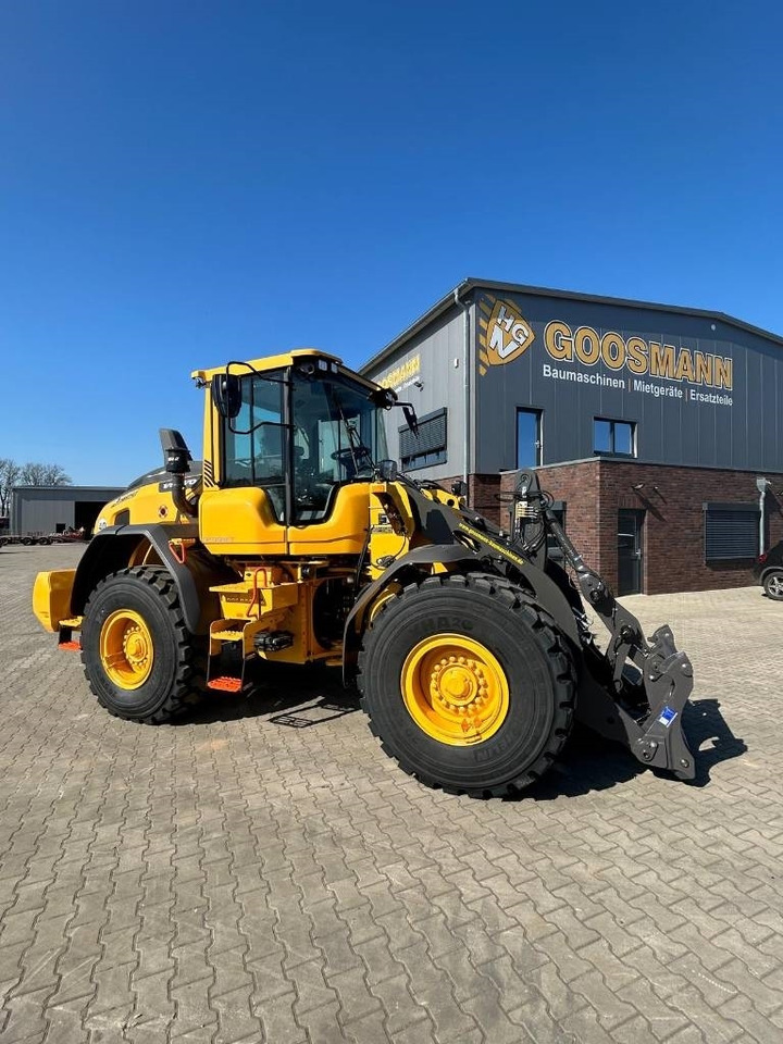 Volvo L 90 H - Wheel loader: picture 3 Volvo L 90 H - Wheel loader: picture 3