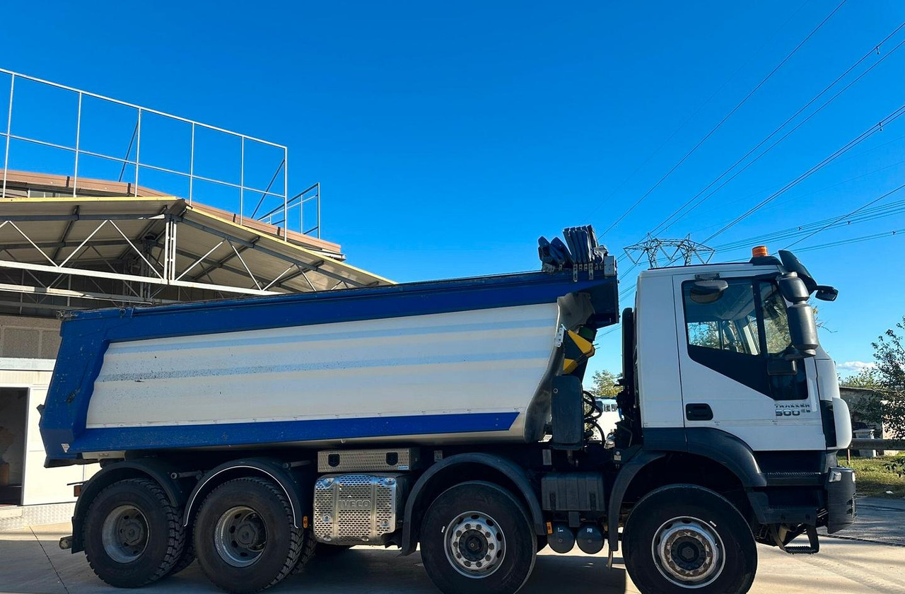 Iveco Trakker 500 anno 2020 - Tipper: picture 3 Iveco Trakker 500 anno 2020 - Tipper: picture 3