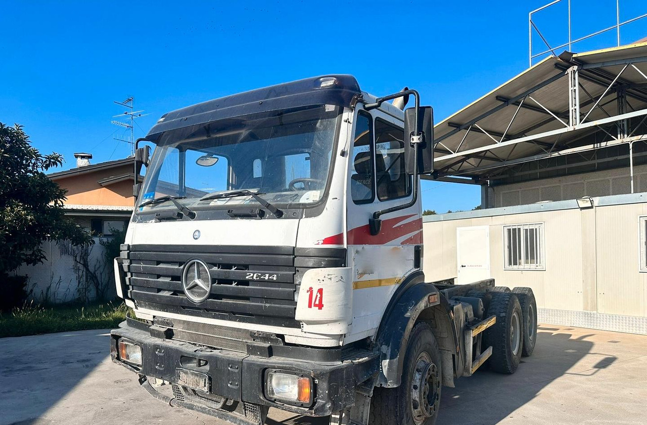 Mercedes SK 2644 3 ASSI - Cab chassis truck: picture 2 Mercedes SK 2644 3 ASSI - Cab chassis truck: picture 2