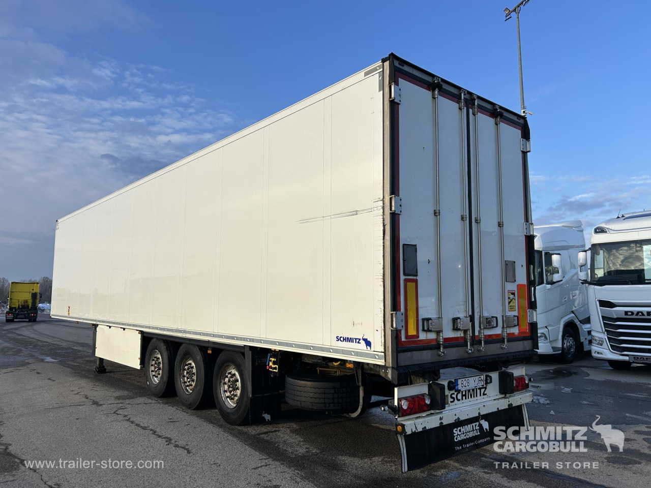 Isothermal semi-trailer SCHMITZ Reefer Standard Double deck: picture 10