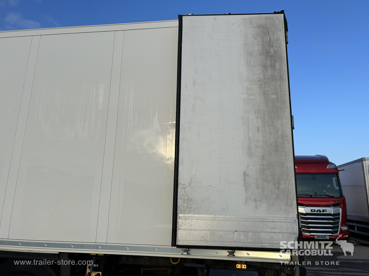Isothermal semi-trailer SCHMITZ Reefer Standard Double deck: picture 13