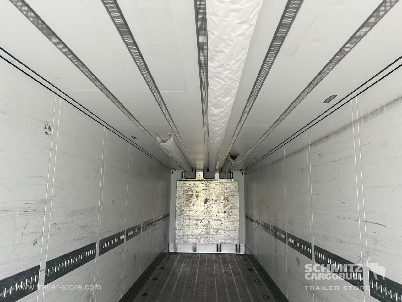 SCHMITZ Reefer Standard - Isothermal semi-trailer: picture 2 SCHMITZ Reefer Standard - Isothermal semi-trailer: picture 2