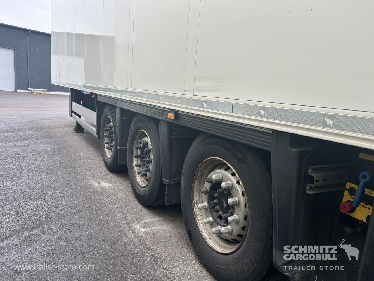 SCHMITZ Reefer Standard - Isothermal semi-trailer: picture 5 SCHMITZ Reefer Standard - Isothermal semi-trailer: picture 5