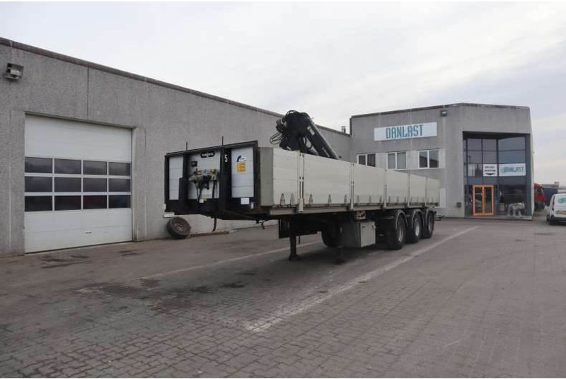 Van Hool Cranetrailer/Krantrailer/Kranauflieger - Dropside/ Flatbed semi-trailer: picture 1 Van Hool Cranetrailer/Krantrailer/Kranauflieger - Dropside/ Flatbed semi-trailer: picture 1