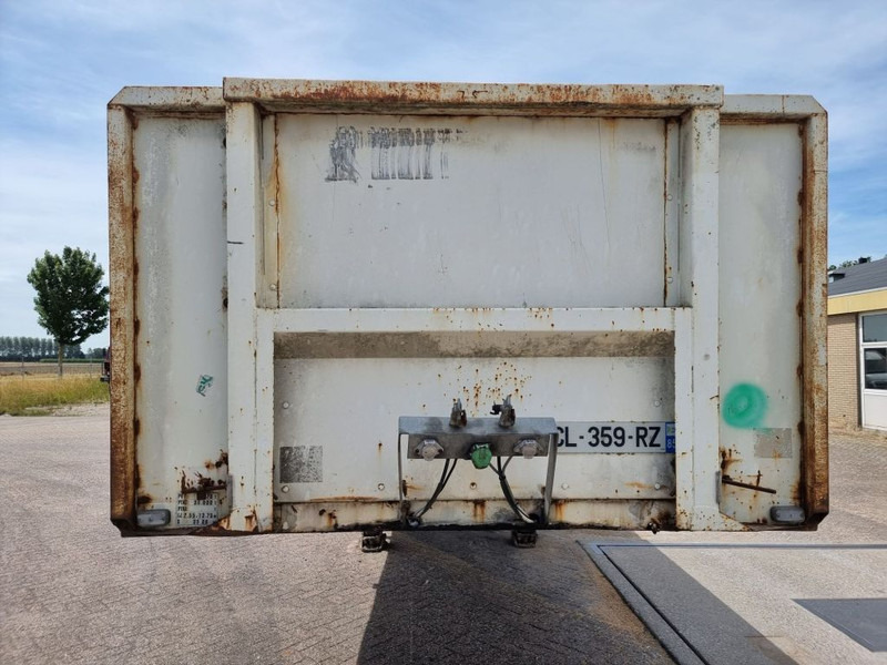 Titan Mercedes Axle - Disc brakes - Dropside/ Flatbed semi-trailer: picture 2 Titan Mercedes Axle - Disc brakes - Dropside/ Flatbed semi-trailer: picture 2