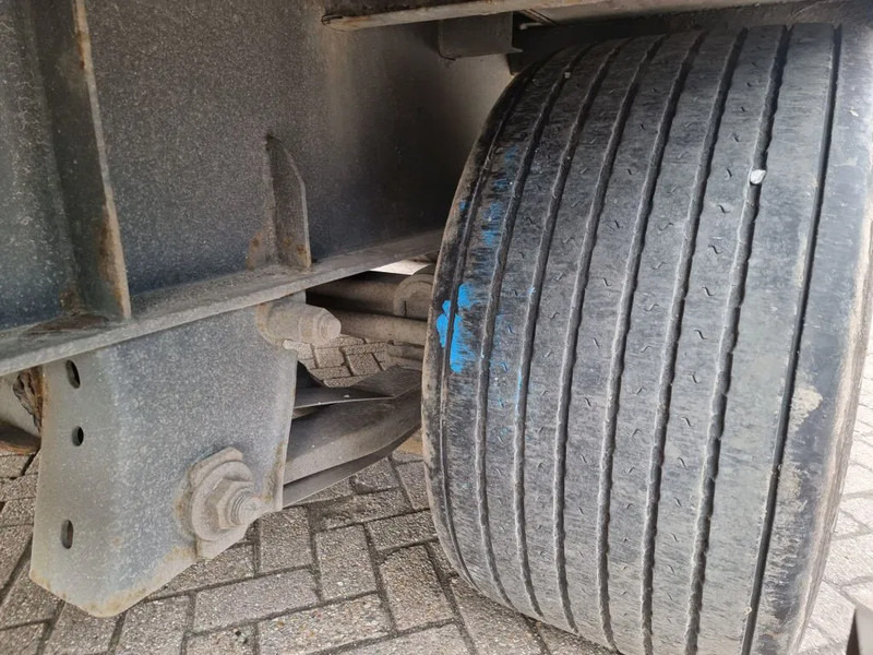 Dropside/ Flatbed trailer Van Hool 13.60 M LONG - 1 M HIGH - SUPER SINGLE TIRES - DRUM BRAKES: picture 14