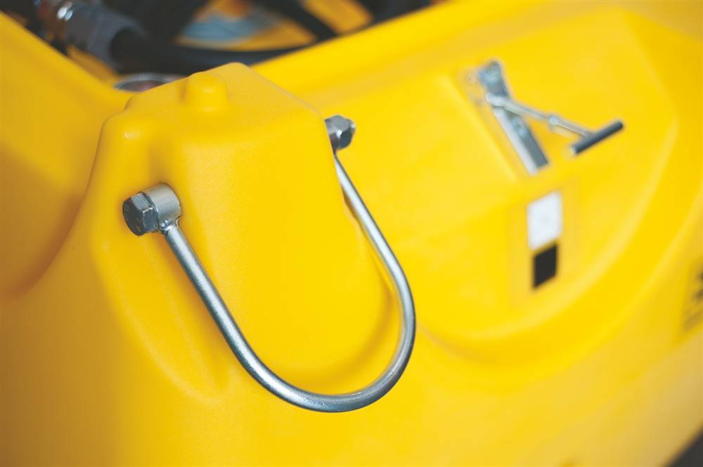 Emiliana Carrytank 900 Diesel + 100 AdBlue - Storage tank: picture 5 Emiliana Carrytank 900 Diesel + 100 AdBlue - Storage tank: picture 5
