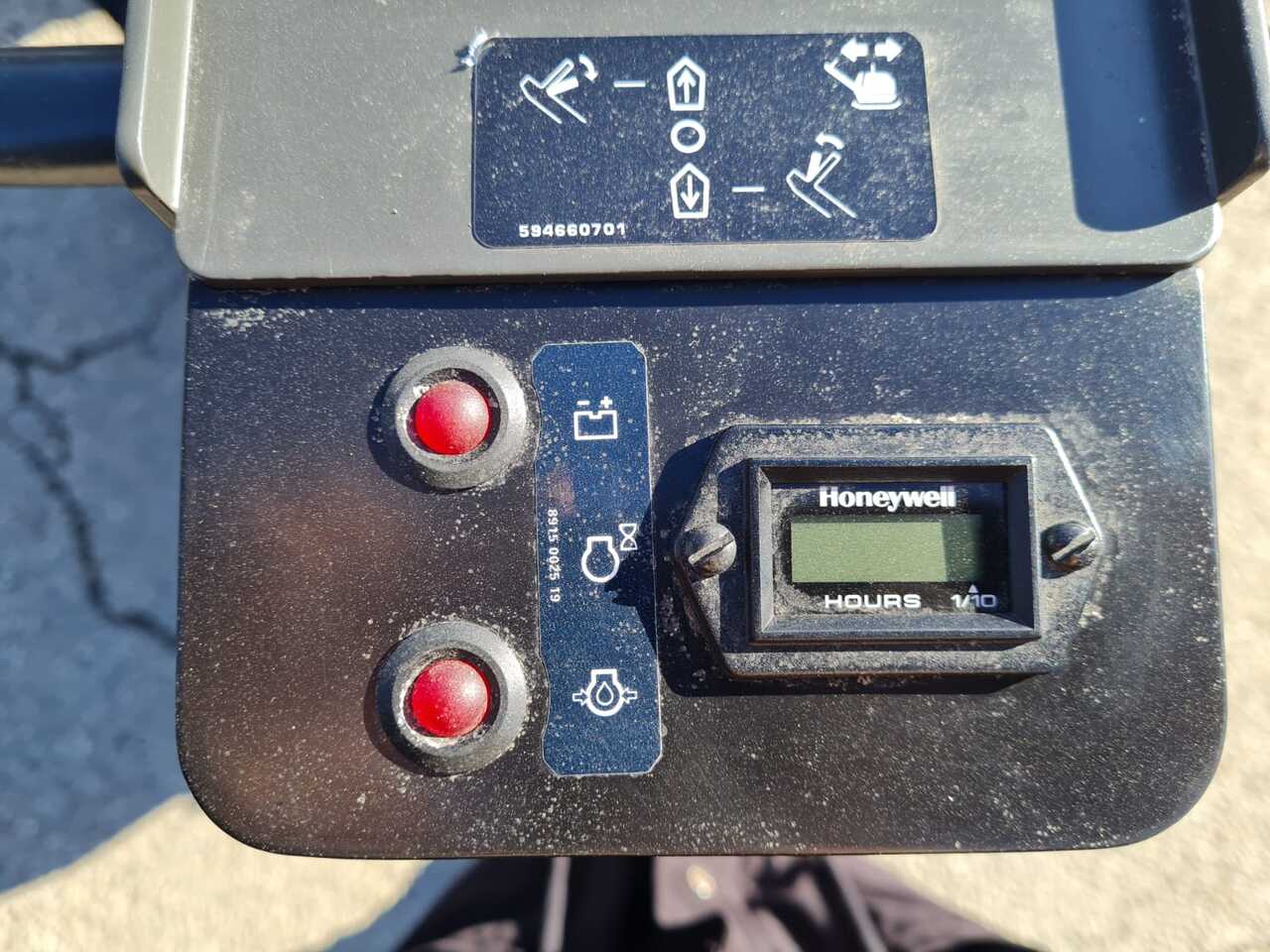 Vibratory plate Husqvarna LG 504: picture 10