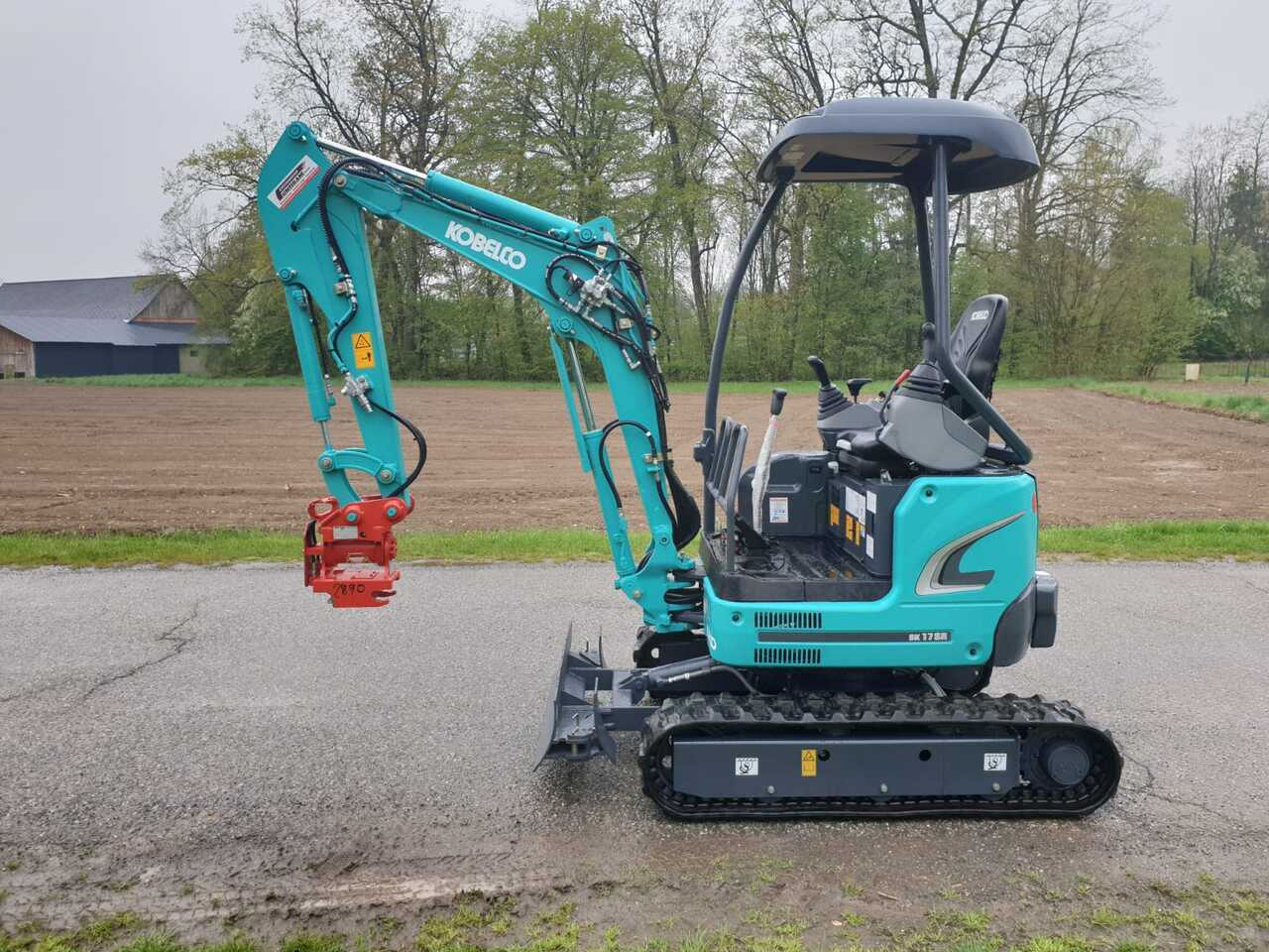 KOBELCO SK 17 SR-3E - Mini excavator: picture 1 KOBELCO SK 17 SR-3E - Mini excavator: picture 1