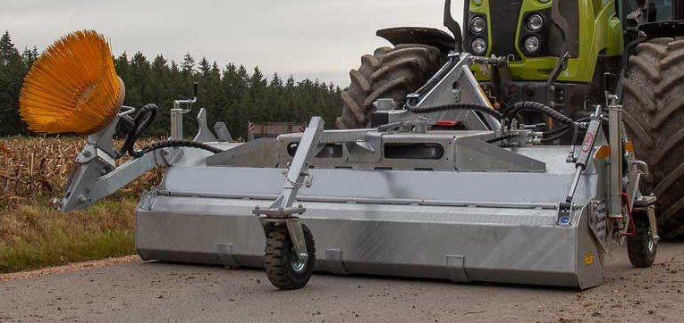 Sweeper type Typ 600 - Broom for Forestry tractor: picture 1 Sweeper type Typ 600 - Broom for Forestry tractor: picture 1