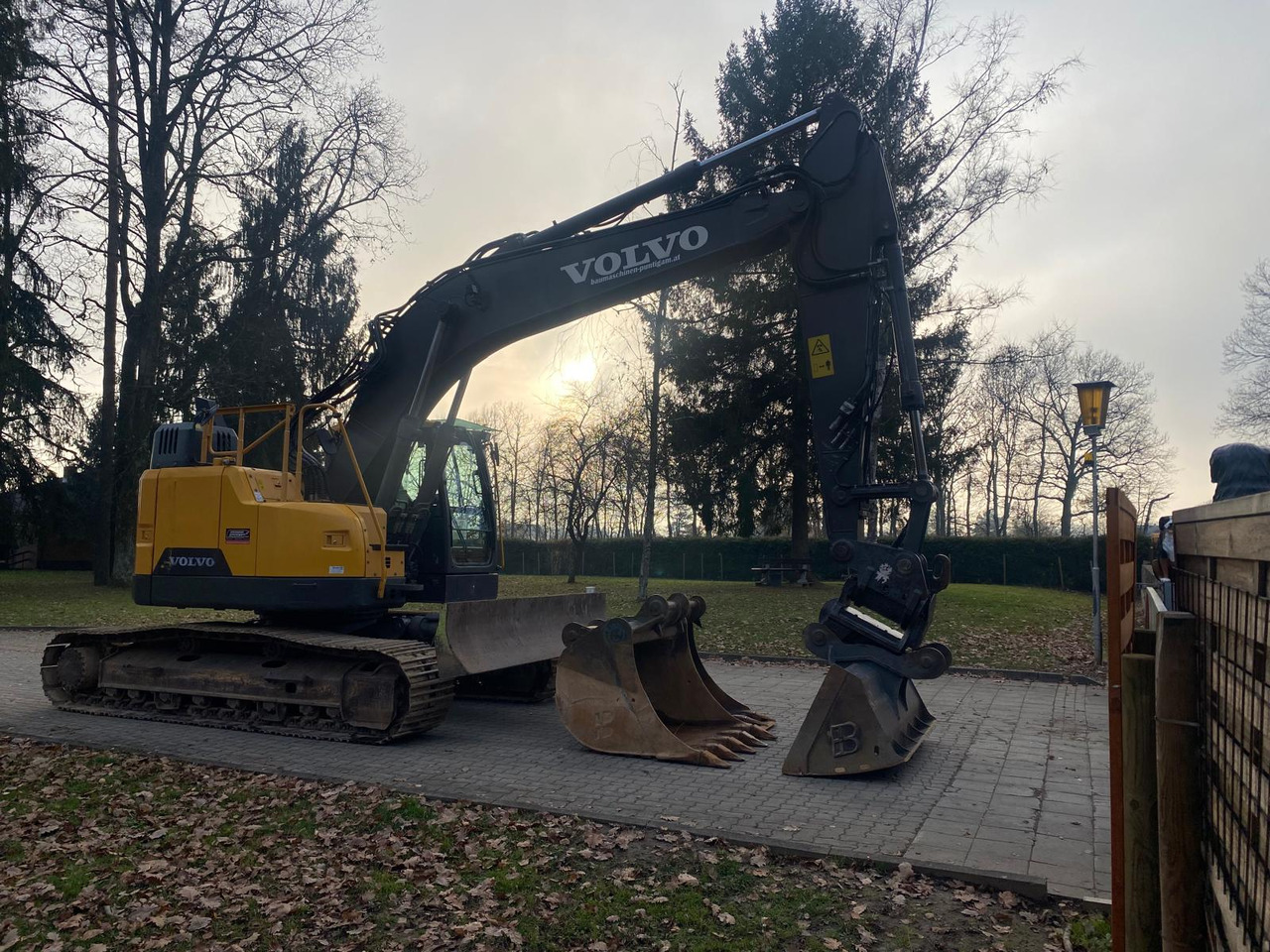 VOLVO ECR 235 EL - Crawler excavator: picture 5 VOLVO ECR 235 EL - Crawler excavator: picture 5