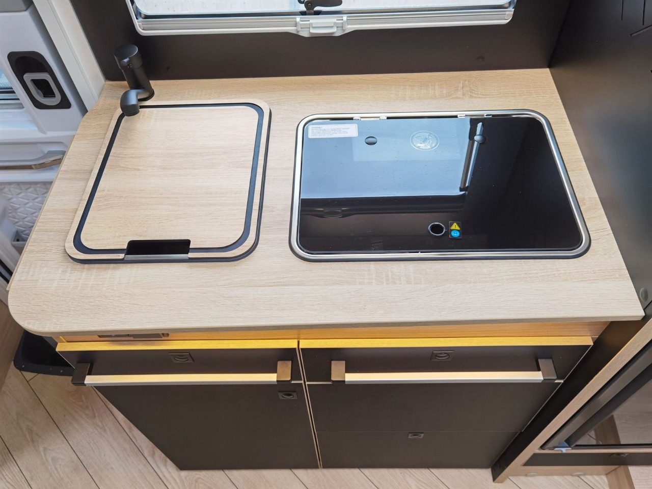 Semi-integrated motorhome Chausson 627 TITANIUM /-2026-/ EINZELBETTEN / 4.1T. / AHK: picture 17 Semi-integrated motorhome Chausson 627 TITANIUM /-2026-/ EINZELBETTEN / 4.1T. / AHK: picture 17