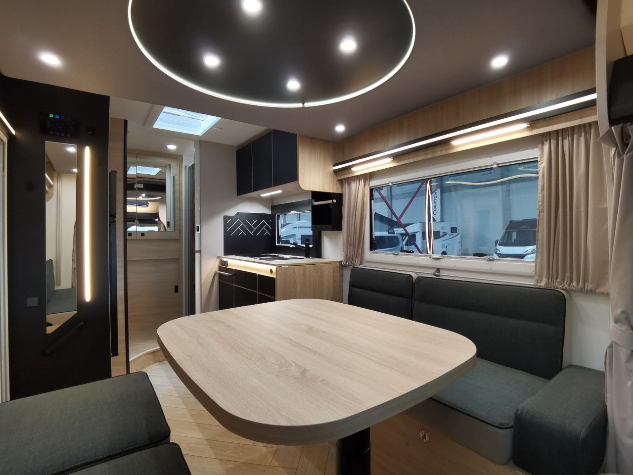 Chausson 640 TITANIUM / MODELL 2026 / 165PS /XXL-HUBBETT - Semi-integrated motorhome: picture 5 Chausson 640 TITANIUM / MODELL 2026 / 165PS /XXL-HUBBETT - Semi-integrated motorhome: picture 5