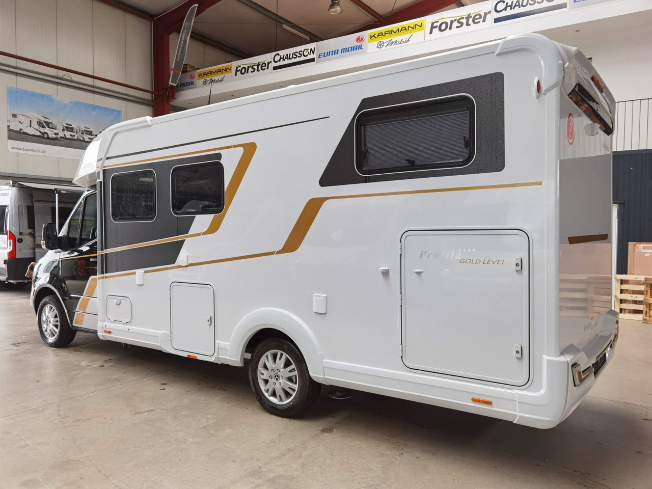 Eura Mobil PROFILA T 726 EB /- 2026 - / GOLD - LEVEL PAKET - Semi-integrated motorhome: picture 5 Eura Mobil PROFILA T 726 EB /- 2026 - / GOLD - LEVEL PAKET - Semi-integrated motorhome: picture 5