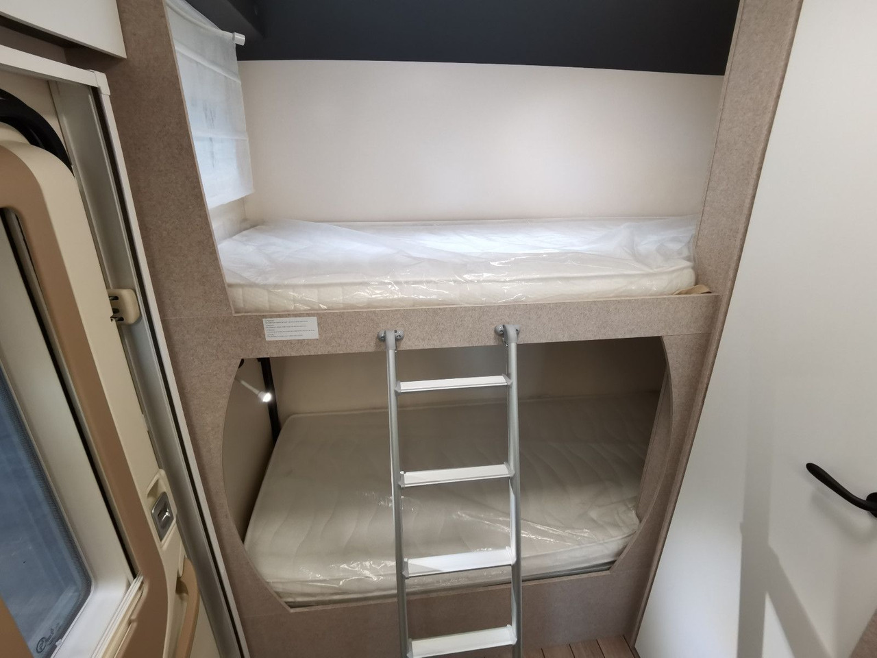 Alcove motorhome Forster A 699 VB / - MODELL 2025- / 140PS / ETAGENBETTEN: picture 22