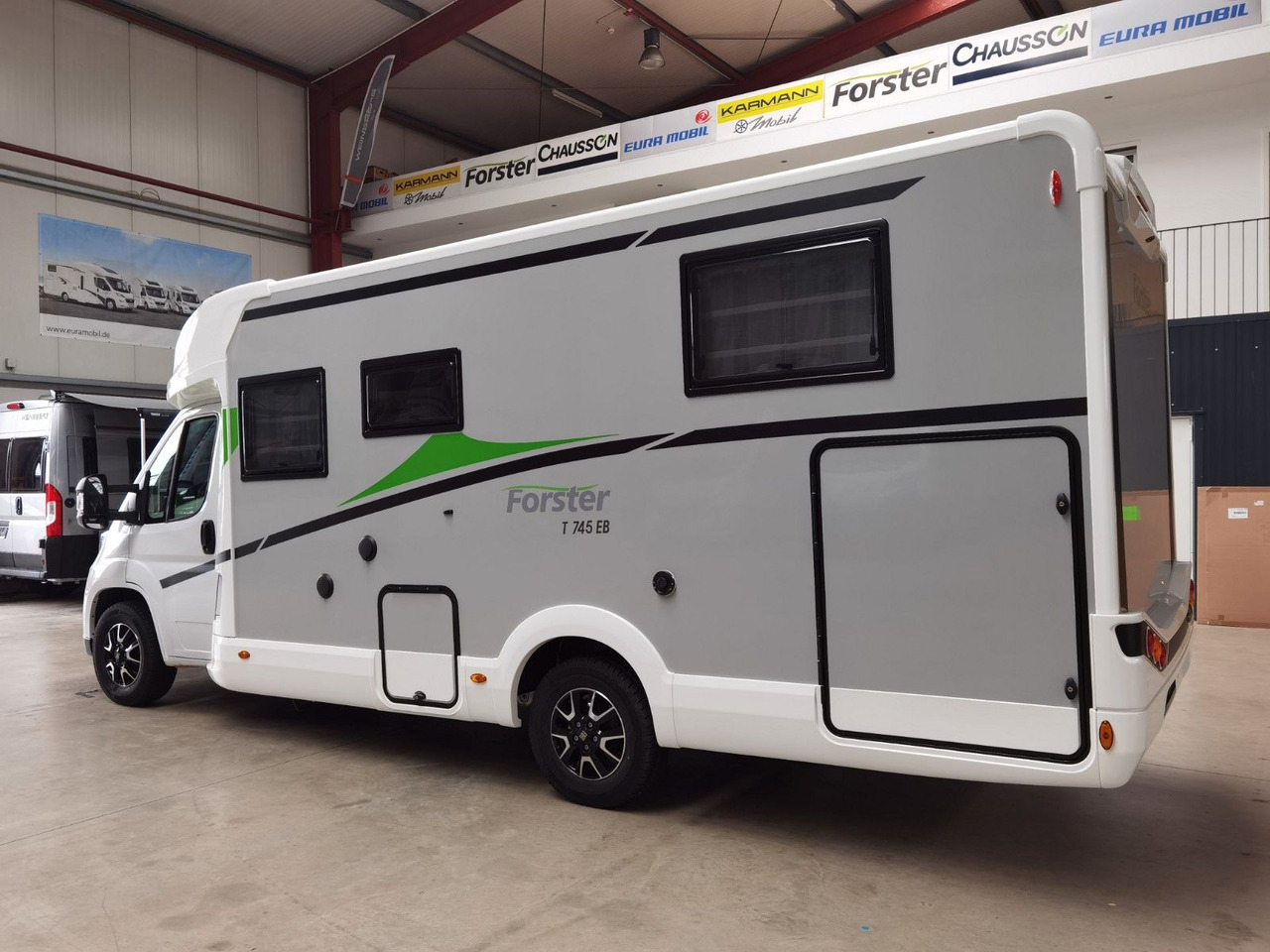 Forster T 745 EB / -2026-/ 140PS/ EINZELBETTEN & RAUMBAD - Semi-integrated motorhome: picture 5 Forster T 745 EB / -2026-/ 140PS/ EINZELBETTEN & RAUMBAD - Semi-integrated motorhome: picture 5