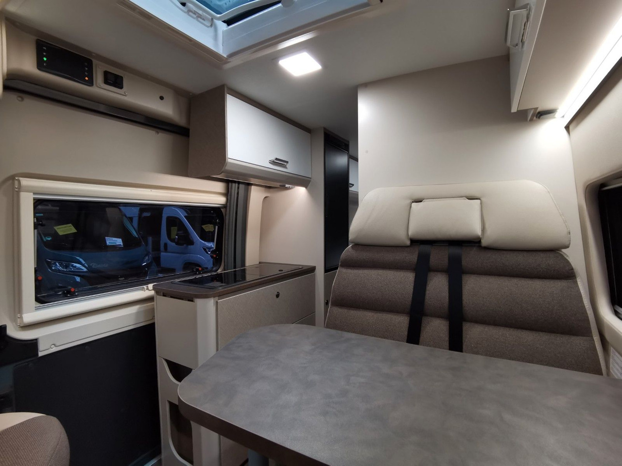 Camper van Karmann DAVIS 620 TRENDSTYLE / - 2026 -/ 140PS-AUTOMATIK: picture 13