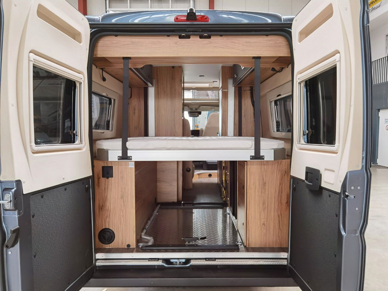Camper van Karmann DEXTER 635 / - 2026 - / XXL - HUBBETT -LÄNGSBETT: picture 8