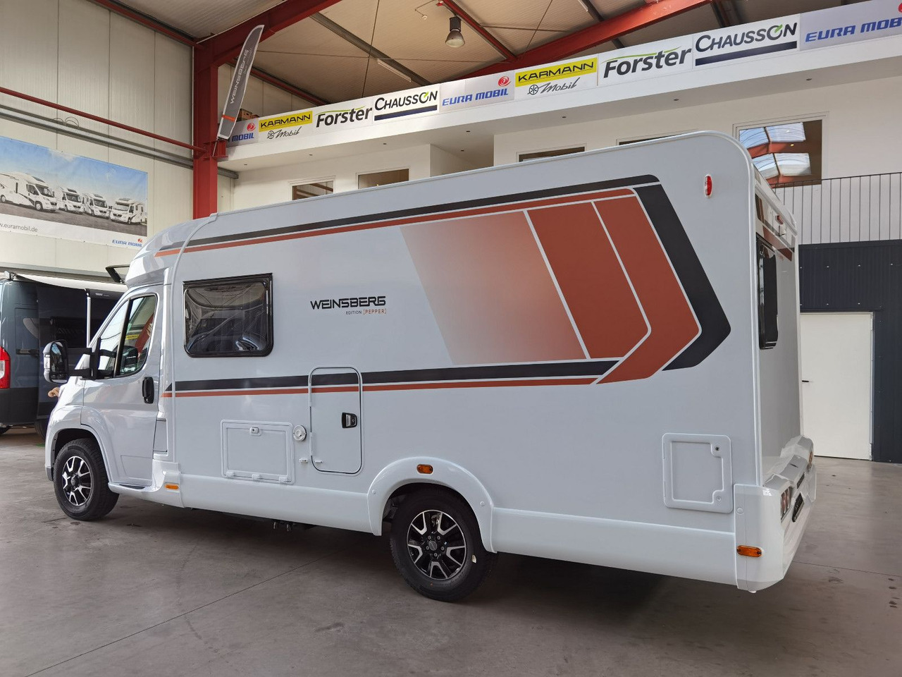 Weinsberg CARACOMPACT 600 MF EDITION PEPPER /- MODELL 2025 - Semi-integrated motorhome: picture 5 Weinsberg CARACOMPACT 600 MF EDITION PEPPER /- MODELL 2025 - Semi-integrated motorhome: picture 5
