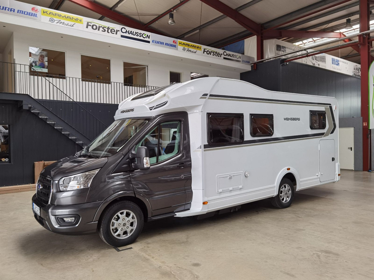 Semi-integrated motorhome Weinsberg CARASUITE 700 MEG /155PS /EINZELBETTEN & RAUMBAD: picture 6