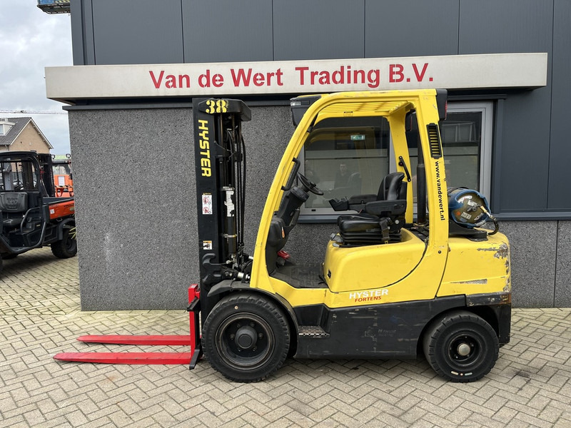 Hyster H 3.0 FT - LPG forklift: picture 1 Hyster H 3.0 FT - LPG forklift: picture 1
