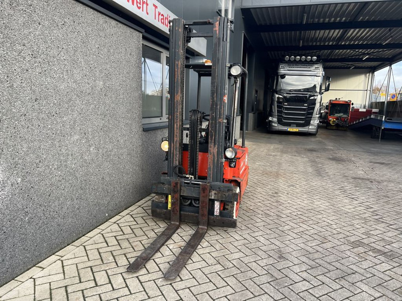 Linde e14 Heftruck Linde E14 Triplo 550 Freelift/Sideshift elektrisch - Electric forklift: picture 5 Linde e14 Heftruck Linde E14 Triplo 550 Freelift/Sideshift elektrisch - Electric forklift: picture 5