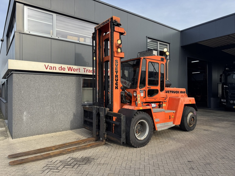 Svetruck 1060-30 Duplo 500 Sideshift / Vorkversteller Volvo Penta TWD360VE 6 Cilinder Diesel 2001 - Diesel forklift: picture 2 Svetruck 1060-30 Duplo 500 Sideshift / Vorkversteller Volvo Penta TWD360VE 6 Cilinder Diesel 2001 - Diesel forklift: picture 2