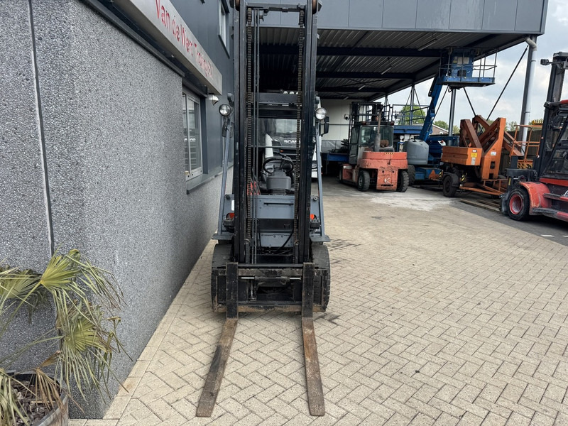 Toyota 62-6FDF25 - Diesel forklift: picture 5 Toyota 62-6FDF25 - Diesel forklift: picture 5