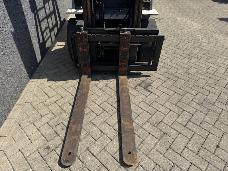 Toyota 62-6FDF30 - Diesel forklift: picture 3 Toyota 62-6FDF30 - Diesel forklift: picture 3