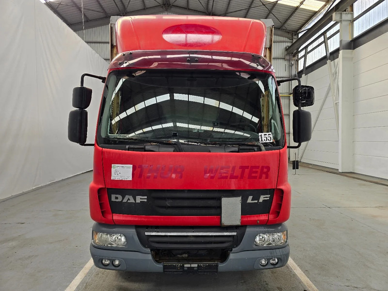 DAF LF 45 220 / EURO 5 / AIRCO / MANUEL / DHOLLANDIA 2000kg - Curtainsider truck: picture 2 DAF LF 45 220 / EURO 5 / AIRCO / MANUEL / DHOLLANDIA 2000kg - Curtainsider truck: picture 2