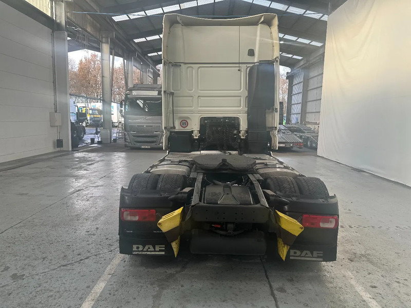 DAF XF 106.460 SUPERSPACECAB - Tractor unit: picture 5 DAF XF 106.460 SUPERSPACECAB - Tractor unit: picture 5