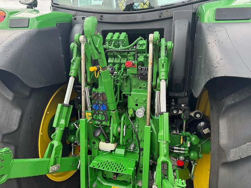 John Deere Item 803257 - John Deere - Farm tractor: picture 4 John Deere Item 803257 - John Deere - Farm tractor: picture 4