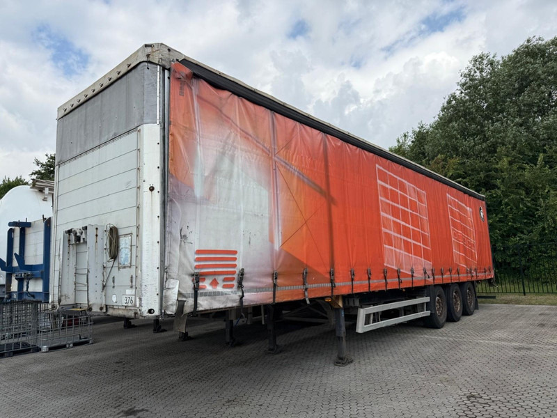 Curtainsider truck Schmitz Cargobull S01 NL Trailer: picture 1