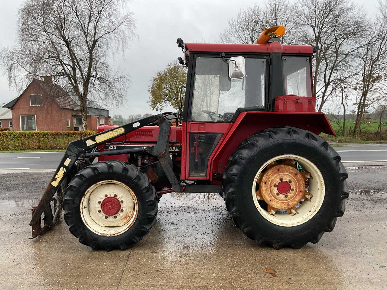 1984 - CASE IH - 633 - ALL-WHEEL DRIVE FARM TRACTOR - Farm tractor: picture 5 1984 - CASE IH - 633 - ALL-WHEEL DRIVE FARM TRACTOR - Farm tractor: picture 5