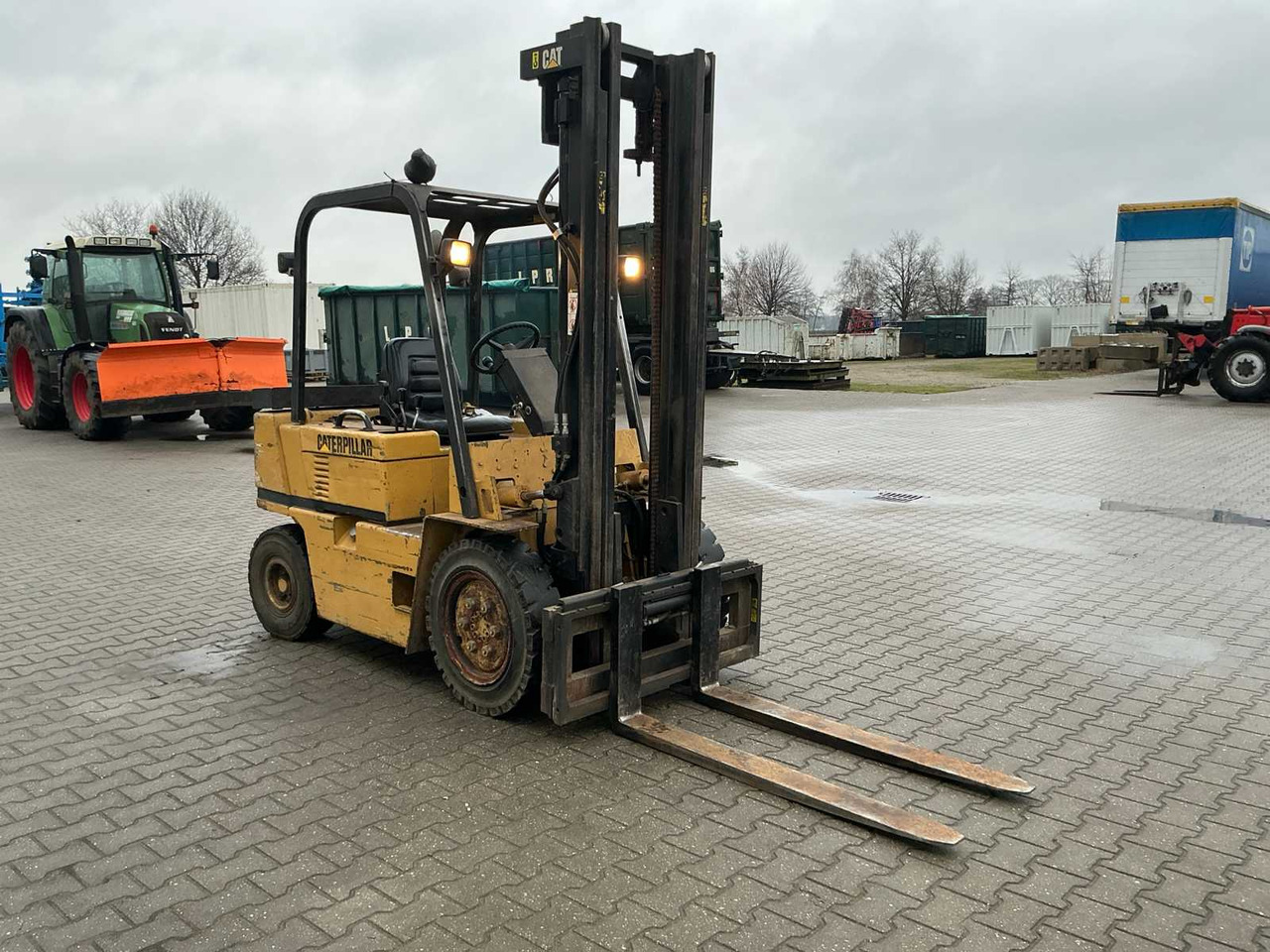 1991 CATERPILLAR V50D FORKLIFT - Forklift: picture 3 1991 CATERPILLAR V50D FORKLIFT - Forklift: picture 3