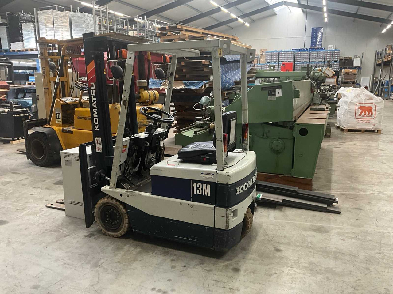 1991 KOMATSU FB13M-2 FORKLIFT - Forklift: picture 3 1991 KOMATSU FB13M-2 FORKLIFT - Forklift: picture 3