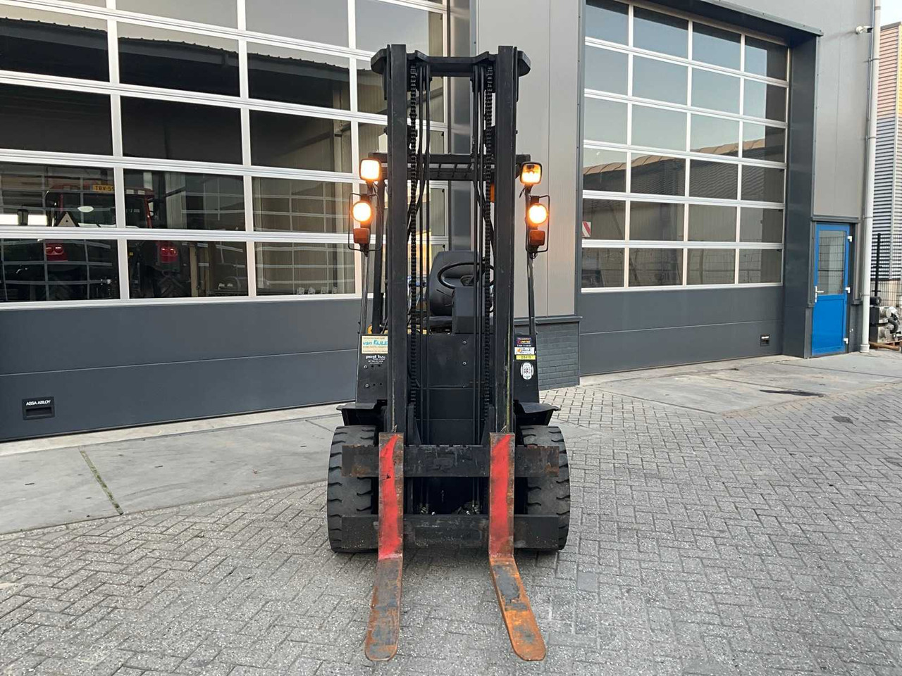 Forklift 1993 YALE GLP 30 TE FORKLIFT: picture 10 Forklift 1993 YALE GLP 30 TE FORKLIFT: picture 10