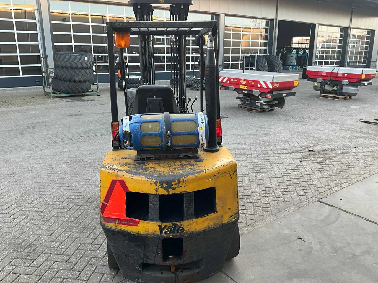 Forklift 1993 YALE GLP 30 TE FORKLIFT: picture 9 Forklift 1993 YALE GLP 30 TE FORKLIFT: picture 9