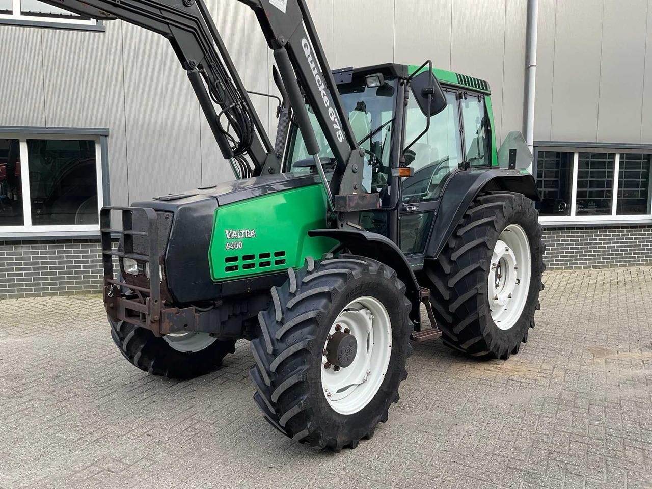 1999 VALTRA 6400 ALL-WHEEL DRIVE AGRICULTURAL TRACTOR - Farm tractor: picture 2 1999 VALTRA 6400 ALL-WHEEL DRIVE AGRICULTURAL TRACTOR - Farm tractor: picture 2