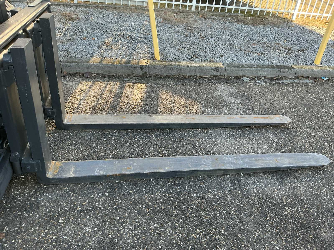 Forklift 2005 LINDE H60 353-03 FORKLIFT: picture 11 Forklift 2005 LINDE H60 353-03 FORKLIFT: picture 11