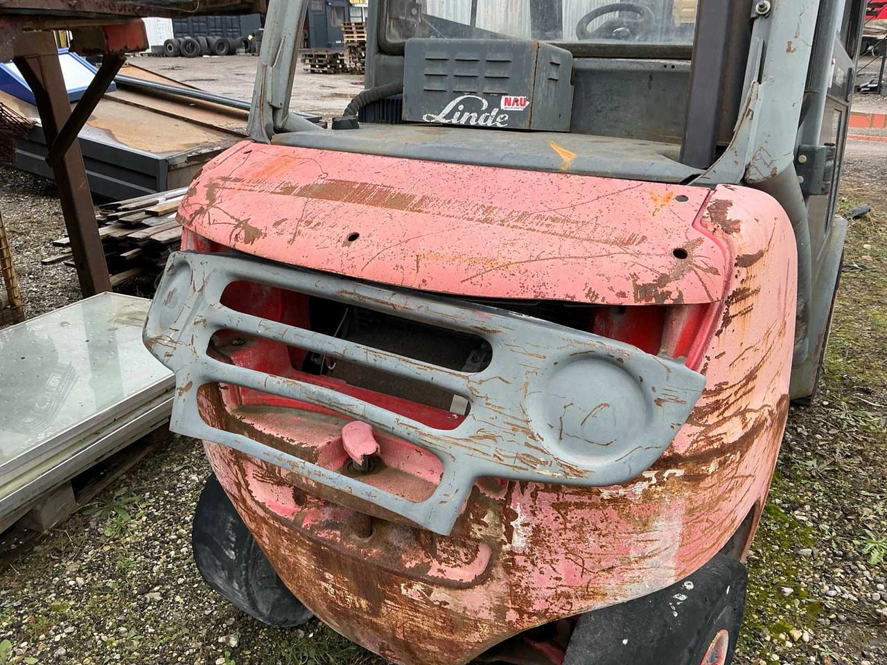 2006 LINDE H30D FORKLIFT - Forklift: picture 5 2006 LINDE H30D FORKLIFT - Forklift: picture 5