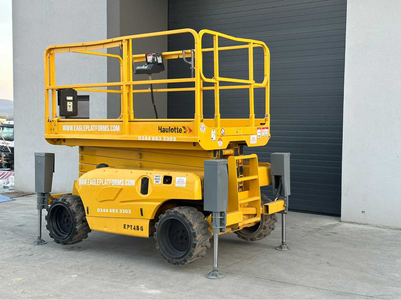 2010 HAULOTTE COMPACT 12DX AERIAL WORK PLATFORMS - Aerial platform: picture 5 2010 HAULOTTE COMPACT 12DX AERIAL WORK PLATFORMS - Aerial platform: picture 5