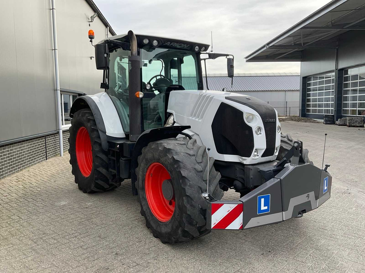 2013 CLAAS ARION 630 ALL-WHEEL DRIVE FARM TRACTOR - Farm tractor: picture 4 2013 CLAAS ARION 630 ALL-WHEEL DRIVE FARM TRACTOR - Farm tractor: picture 4