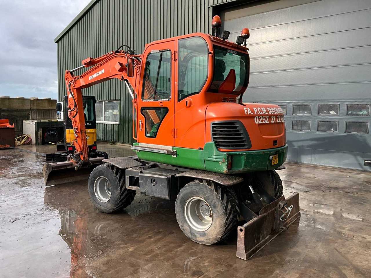 2014 DOOSAN DX55W WHEELED EXCAVATOR - Wheel excavator: picture 3 2014 DOOSAN DX55W WHEELED EXCAVATOR - Wheel excavator: picture 3