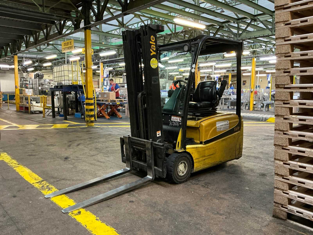 2015 YALE ERP16VF FORKLIFT - Forklift: picture 2 2015 YALE ERP16VF FORKLIFT - Forklift: picture 2
