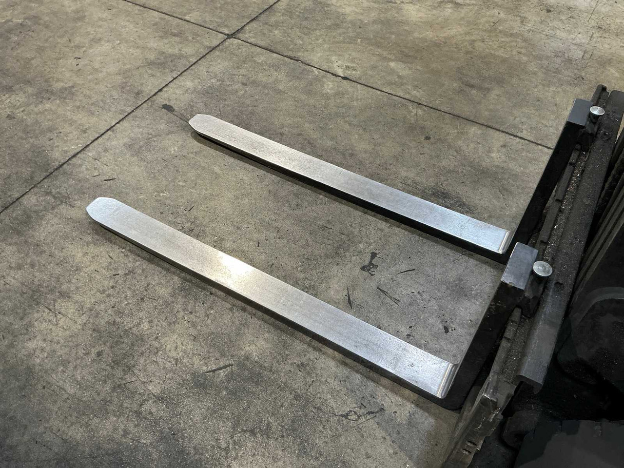 2015 YALE ERP16VF FORKLIFT - Forklift: picture 5 2015 YALE ERP16VF FORKLIFT - Forklift: picture 5