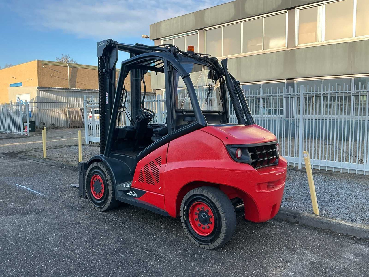 2016 LINDE H50D-02/600 FORKLIFT TRUCK - Forklift: picture 3 2016 LINDE H50D-02/600 FORKLIFT TRUCK - Forklift: picture 3