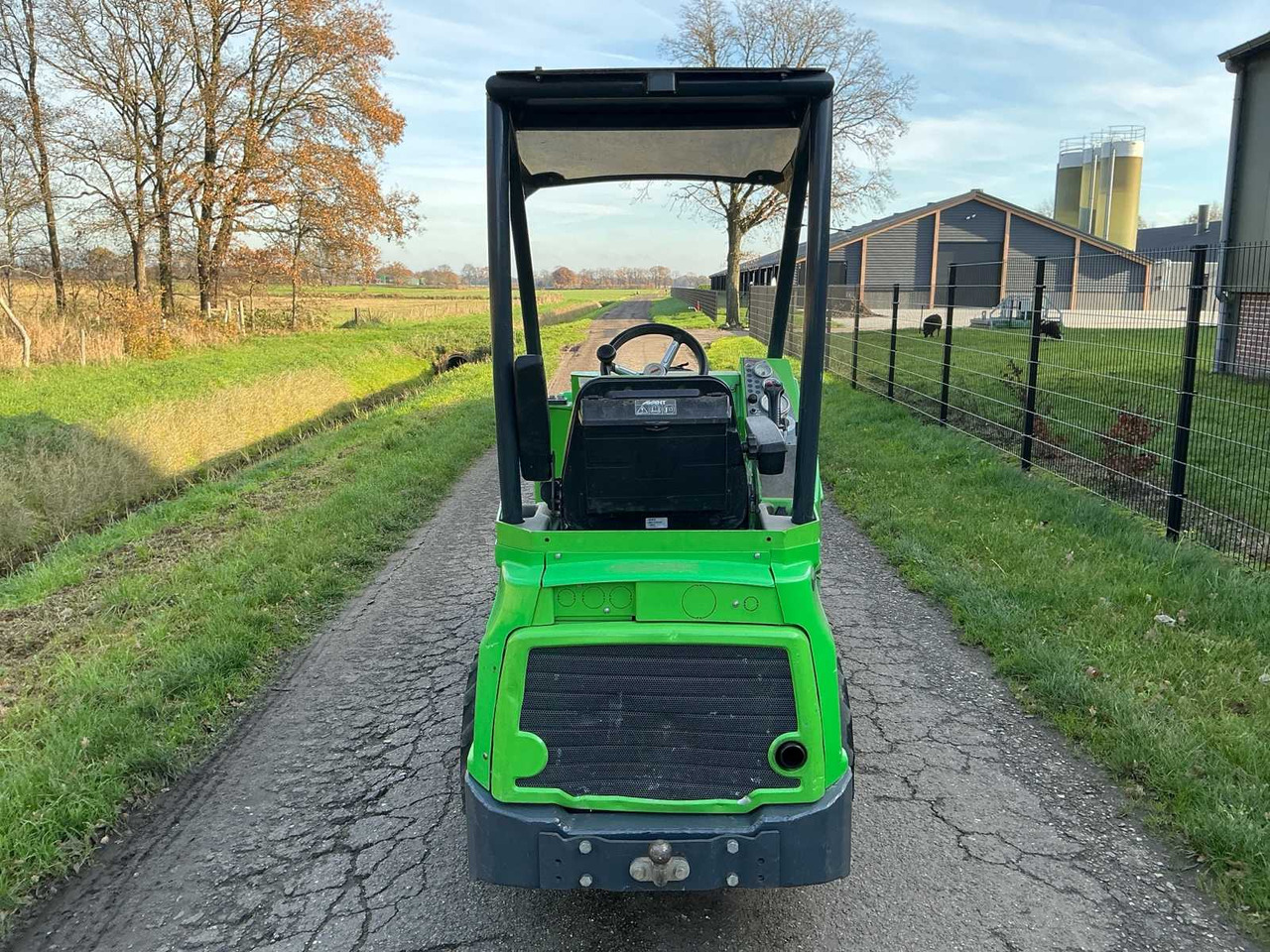 2018 AVANT M528 SHOVEL - Wheel loader: picture 3 2018 AVANT M528 SHOVEL - Wheel loader: picture 3