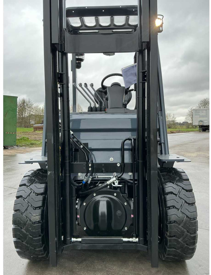 2024 TOYOTA 52-8FDF30 FORKLIFT - Forklift: picture 3 2024 TOYOTA 52-8FDF30 FORKLIFT - Forklift: picture 3