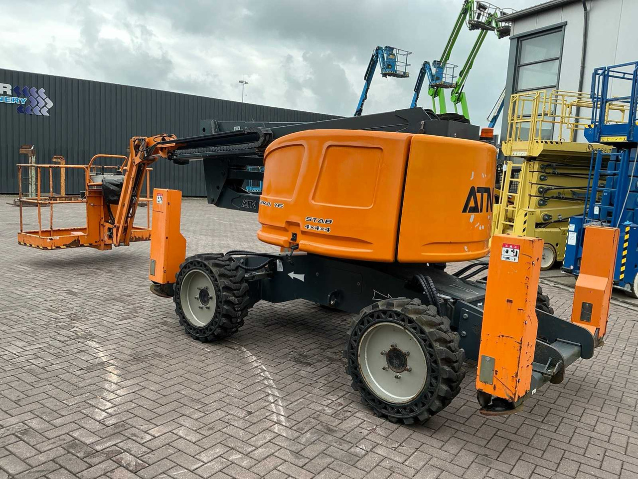 ATN Zebra 16 STAB 4X4X4 - Aerial platform: picture 5 ATN Zebra 16 STAB 4X4X4 - Aerial platform: picture 5